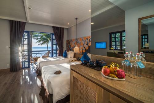 Hotel L'azure Resort And Spa