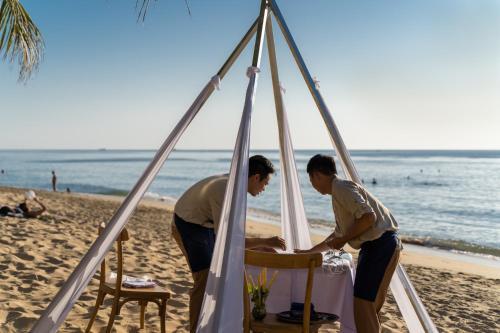 Hotel L'azure Resort And Spa
