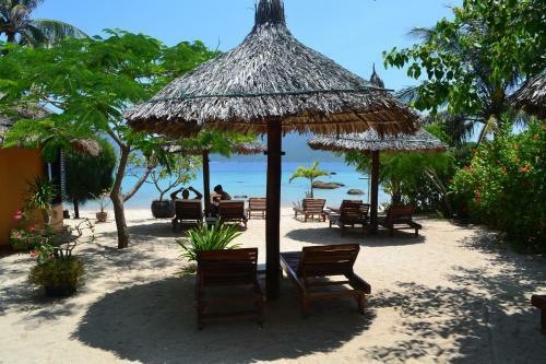 Hotel Whale Island Resort