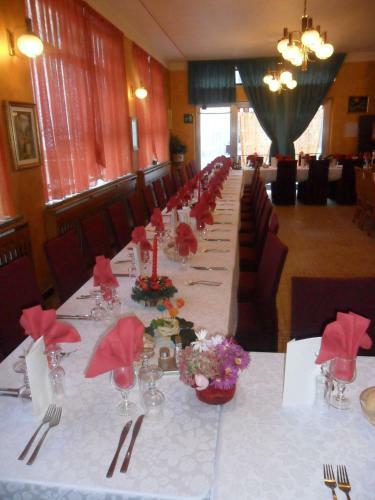 Hotel Albergo Motel Dosd�