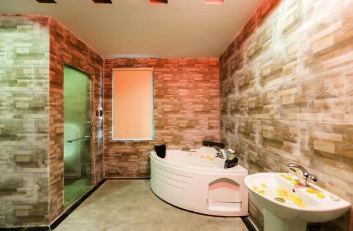 Muong Thanh Grand Bac Giang Hotel