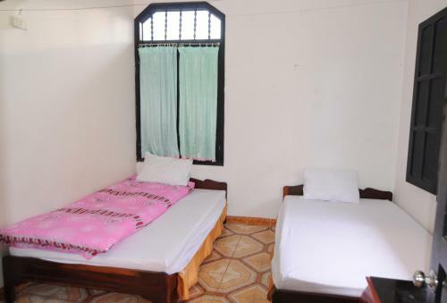 Cuc Phuong Hao Tham Homestay Hotel