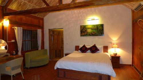 Hotel Mai Chau Sunrise Village