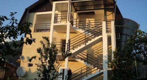Hostal U Ruslana Guest House