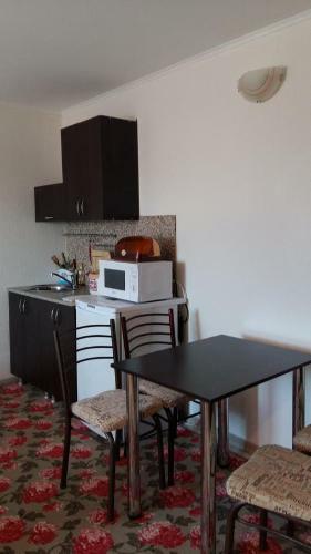 Hostal Kalina Guest House