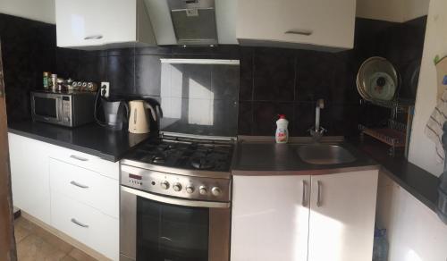 Apartment On Akademika Sakharaova