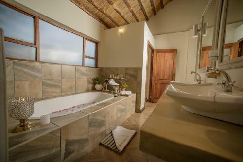 Becks Safari Lodge