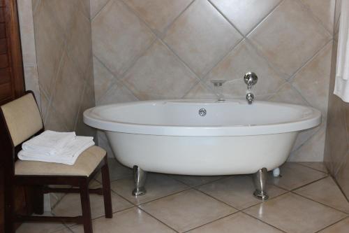 Hostal Sanloo Manor