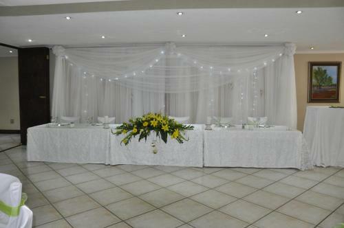Hostal Sanloo Manor