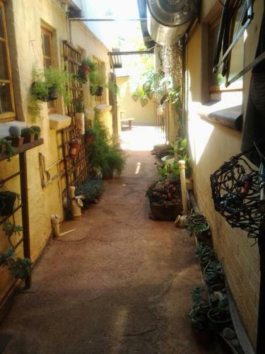 Hostal Africas Eden Guesthouse