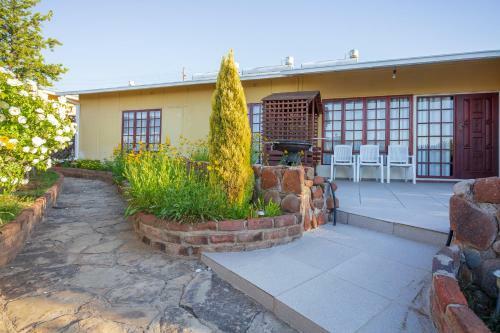 Hostal Sunrose Group Of Guesthouses