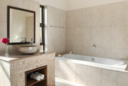 Ama Casa Cottages