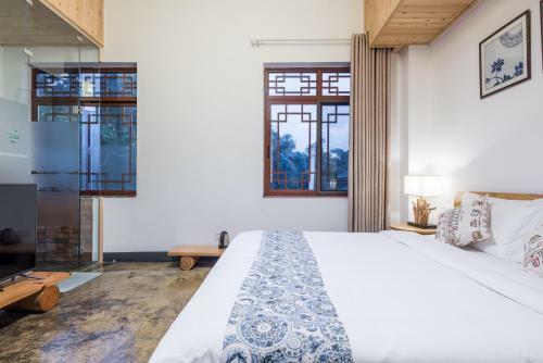 Hostal Floral Hotel � Homy Home Dujiangyan