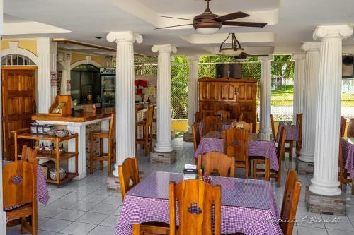 Hotel Centro Turistico Neily