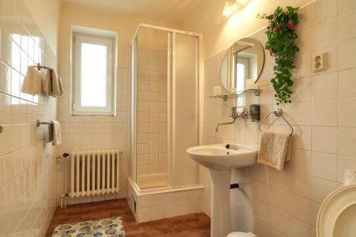 Hostal Penzion Pod Zvonem