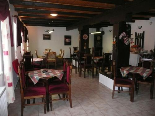 Hostal Penzion Hajsk� Ml�n