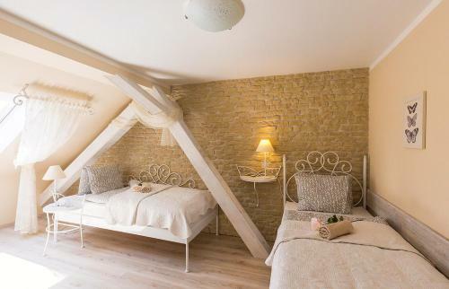 Hostal Penzion Na Palub?