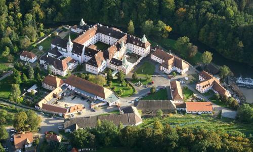 Hotel G�steh�user St. Marienthal