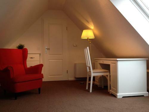 Spacious Apartment With Garden In Lubberstorf Germany