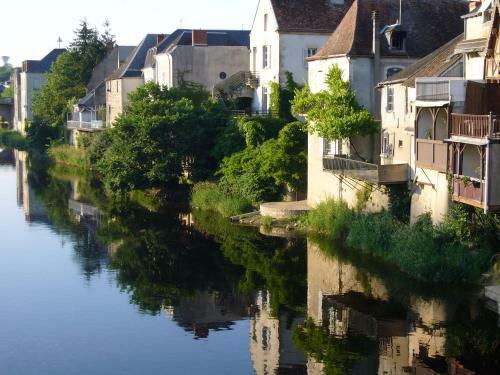 Bed & Breakfast Le Canard Au Parapluie Rouge