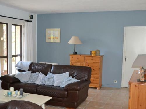 Modern Villa In Cesseras With Private Swimming Pool