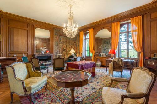 Agroturismo Cande Chateau Sleeps 13 Pool Wifi
