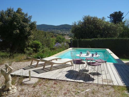 Holiday Home La Chili�re