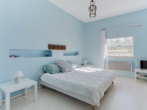 Holiday Home La Chili�re