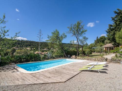 Spacious Villa With Private Pool In Montbrun-des-corbieres