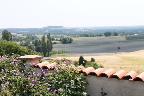 L'emilienne, Manoir de Longeveau