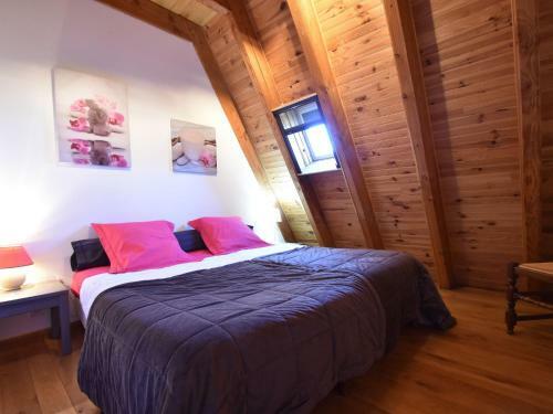 Modern Holiday Home In Gramat With Swimming Pool