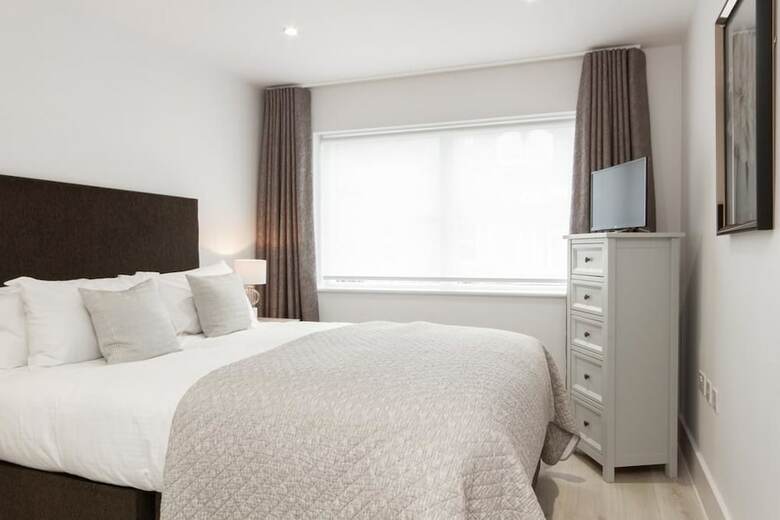 Apartamento Citystay - Midsummer Mews