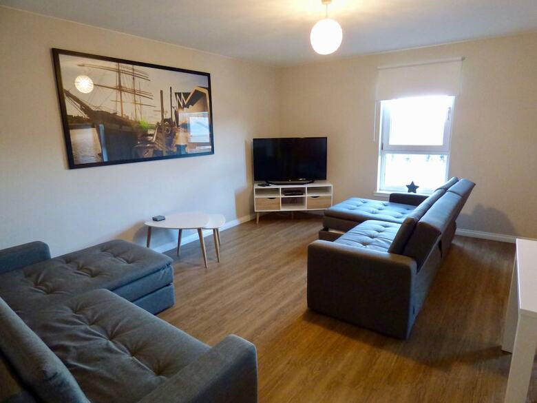 Glasgow East Apartments