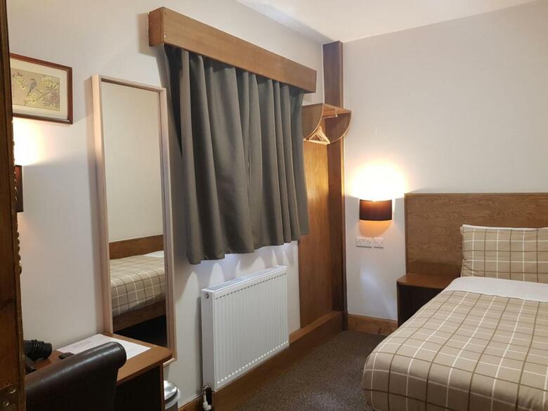 Hotel Crosshill House