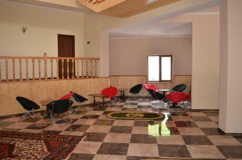 Hostal Juta Guest House