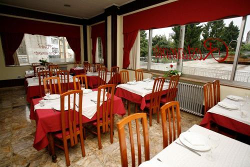 Hotel Restaurante Nogall�s