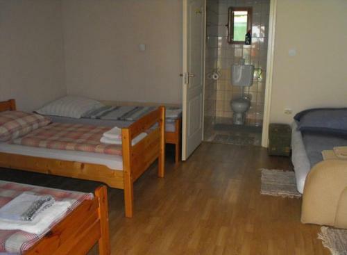 Hostal S�tor-hegy Vend�gh�z