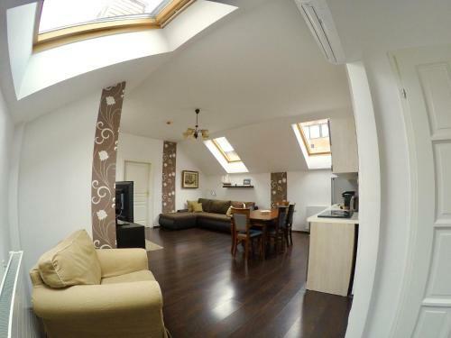 Apartamento �kszerdoboz A Budai V�r Alatt