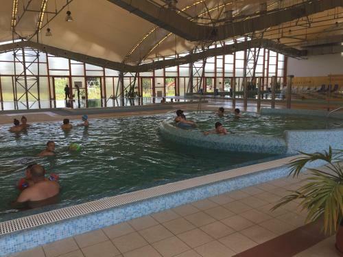 Hostal Ak�cliget Gy�gy-�s Strandf�rd?