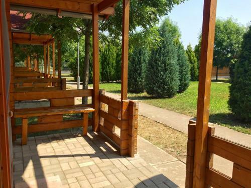 Hostal Ak�cliget Gy�gy-�s Strandf�rd?