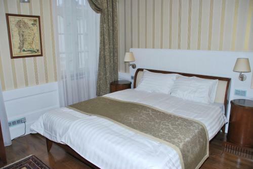 Hotel Erzs�bet Paks