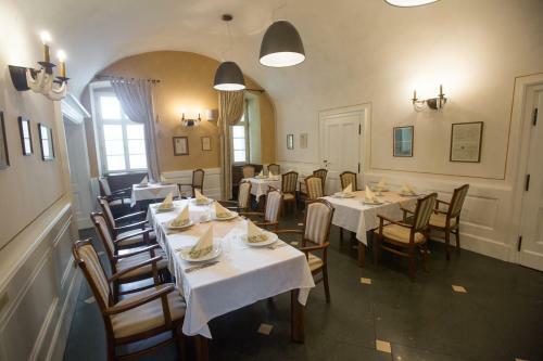 Hotel Erzs�bet Paks
