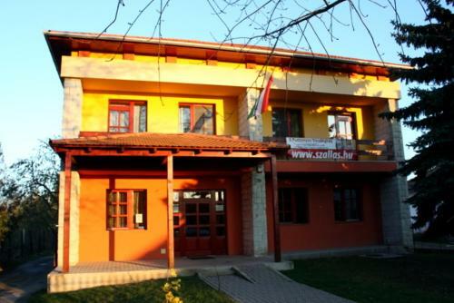 5 Puttonyos Vend�gh�z