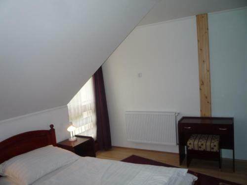 Hostal Aba Vez�r Panzi� �s �tterem