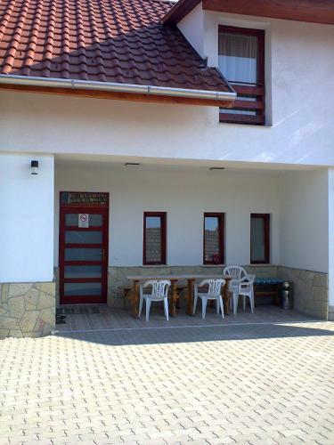 Hostal Aba Vez�r Panzi� �s �tterem