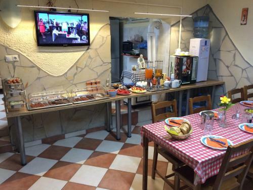 Hostal S�rv�ri Vend�gh�z