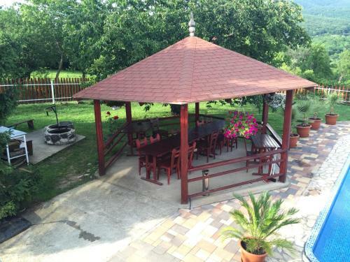 Hostal S�rv�ri Vend�gh�z
