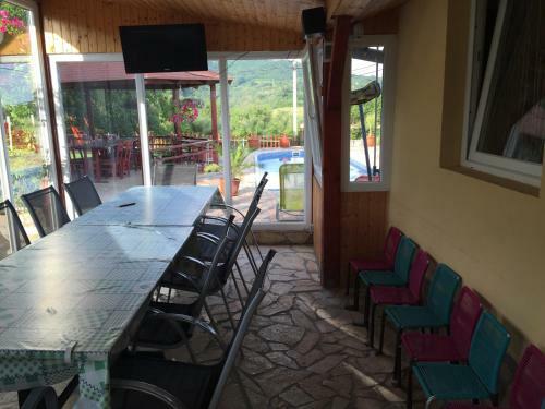 Hostal S�rv�ri Vend�gh�z