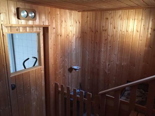 Hostal S�rv�ri Vend�gh�z