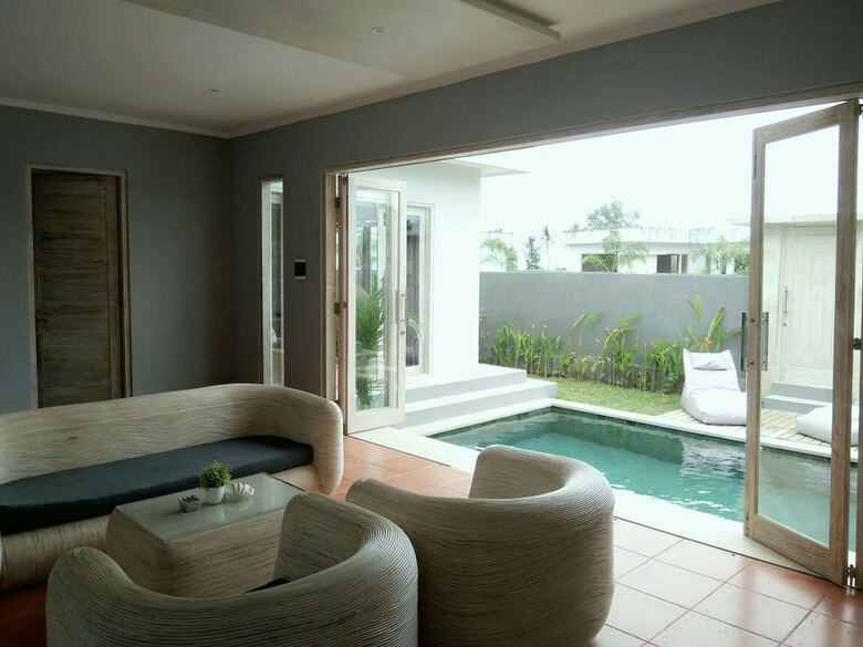 Hotel The Suites Lombok